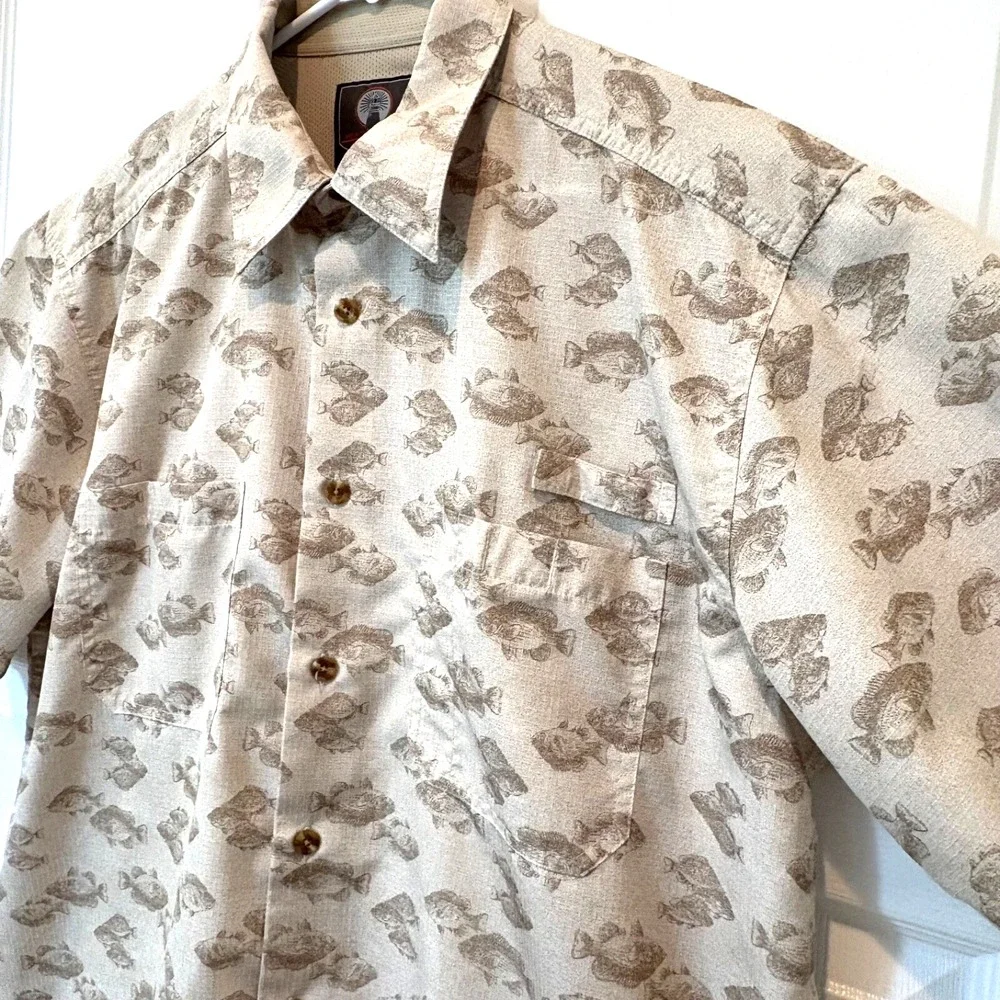 Weatherproof Garment Co Mens‎ Fishing Size L Beige Fish Print Button-Up Outdoor